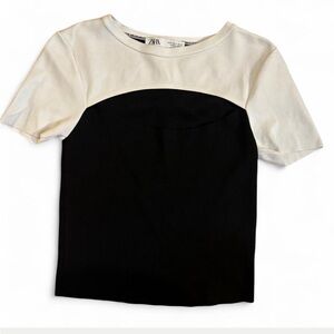 Zara Black & White Cut-Out Top | Size Small